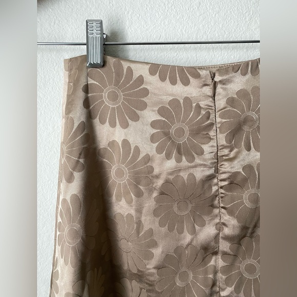 Princess Polly exclusive Kenley mini skirt - Picture 3 of 5